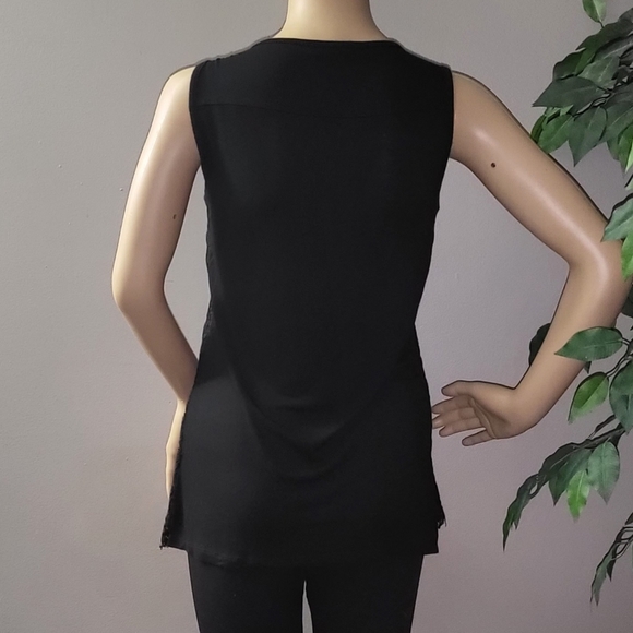 XS | Sloane & Sadie | Lace Front Lined Tank Top - Picture 6 of 9